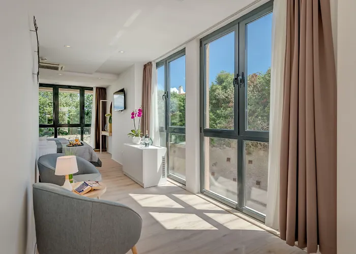 Pax Ξενοδοχείο