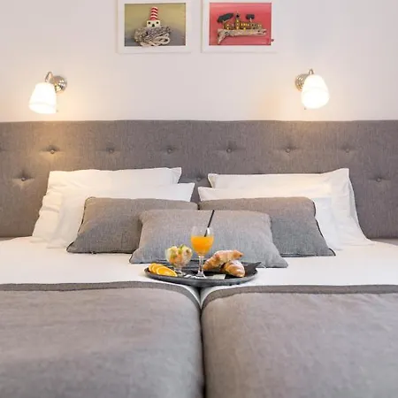 Pax Hotel